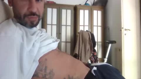 toplatins online show from April 19, 2:16 pm