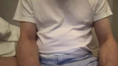 Snapshot of topspin69 chatting on May 19, 3:35 am topspin69 online show from May 19, 3:35 am