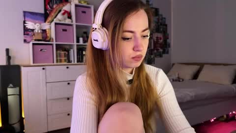 Lina  Next stream January 4  11am UTC 0 online show from June 4, 2:12 pm
