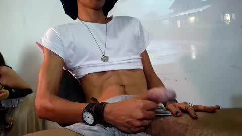 Snapshot of torino_19 chatting on November 16, 12:38 am Enzo Moretti online show from November 16, 12:38 am