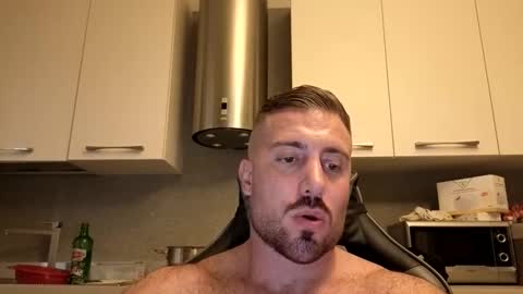 toro_arrapato online show from April 18, 5:50 pm