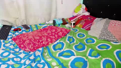 tory_montannaxx online show from January 3, 12:08 pm