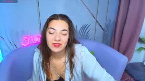 Victoria  online show from July 4, 2:07 am