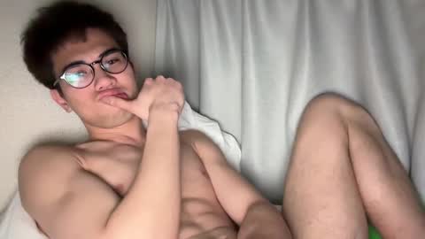 Snapshot of toshikaro0 chatting on February 24, 6:47 pm Karo online show from February 24, 6:47 pm