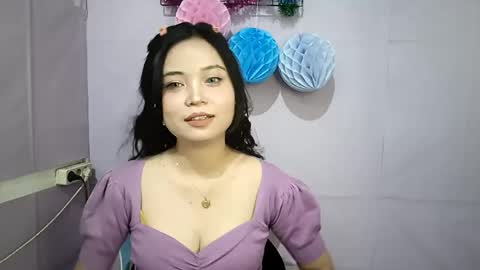 Emma online show from May 21, 11:17 am