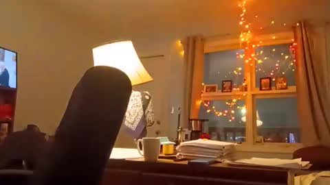 totallyawesome_65 online show from January 11, 4:50 am