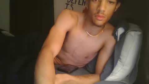 Snapshot of totxxx335 chatting on September 28, 7:36 am totxxx335 online show from September 28, 7:36 am