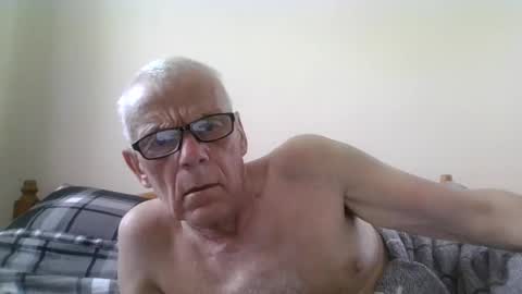 touche5656607203 online show from May 9, 8:52 am