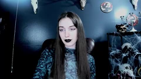 toxicdomme online show from December 18, 8:37 pm