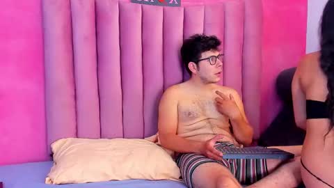 toxiclove01 online show from December 22, 7:33 pm