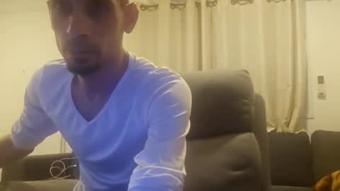 toy master101 online show from April 2, 8:01 am