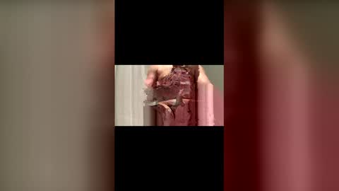 Snapshot of toysrus1984 chatting on March 2, 7:10 pm toysrus1984 online show from March 2, 7:10 pm