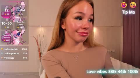 Snapshot of tracy_tay1or chatting on January 4, 2:14 pm Tracy GMT2 Mon 3 AM - 4 PM Tue 3 AM - 4 PM Wed 3 AM - 4 PM Thur 3 AM - 4 PM Fri 3 AM - 4 PM online show from January 4, 2:14 pm