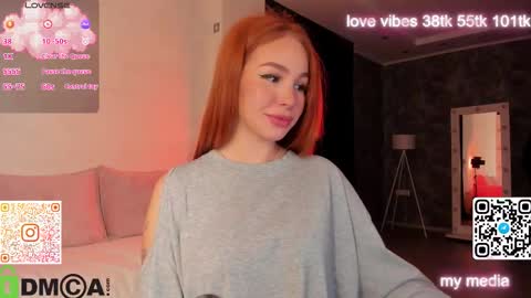 Snapshot of tracy_tay1or chatting on October 9, 1:03 am Tracy GMT2 Mon 3 AM - 4 PM Tue 3 AM - 4 PM Wed 3 AM - 4 PM Thur 3 AM - 4 PM Fri 3 AM - 4 PM online show from October 9, 1:03 am