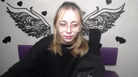 TracyLeeBB online show from December 1, 11:48 am