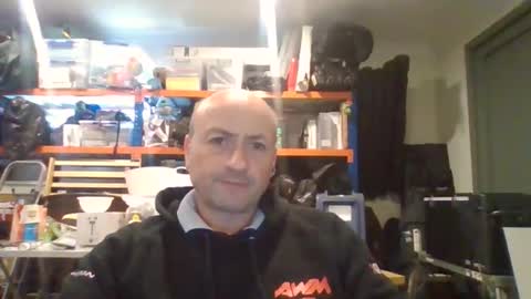 Snapshot of tradiedan2023 chatting on December 1, 1:21 am tradiedan2023 online show from December 1, 1:21 am