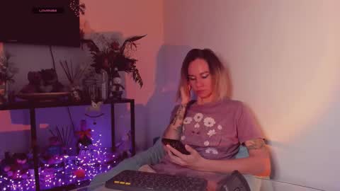 Hey my name is Kiri Kiri online show from January 16, 7:40 pm