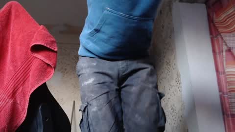 Snapshot of tralalabala chatting on December 12, 2:44 pm Tralalabala online show from December 12, 2:44 pm