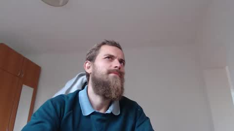 Snapshot of tralalabala chatting on October 5, 3:10 pm Tralalabala online show from October 5, 3:10 pm