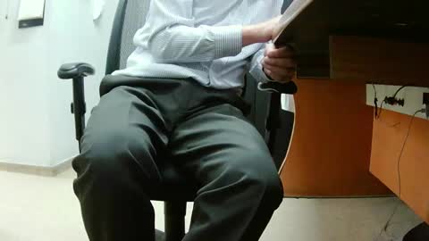 Snapshot of trannypantyhose25 chatting on January 22, 5:05 am DANIELA online show from January 22, 5:05 am