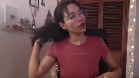 Snapshot of treasuresz chatting on March 8, 9:08 pm Emily online show from March 8, 9:08 pm