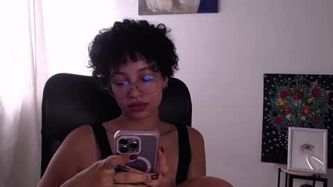 Snapshot of treasuresz chatting on October 20, 5:57 pm Emily online show from October 20, 5:57 pm