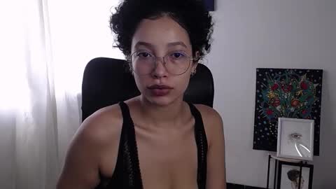 Snapshot of treasuresz chatting on October 21, 5:57 pm Emily online show from October 21, 5:57 pm