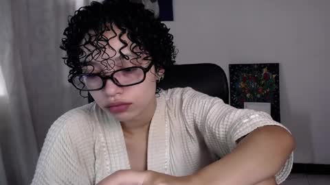 Emily online show from March 29, 6:41 pm