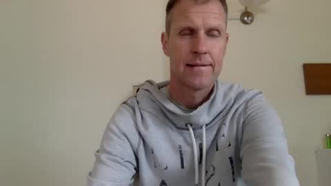 trebo00788 online show from February 9, 9:26 am