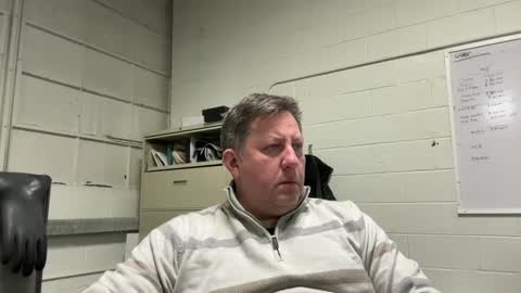 Snapshot of treborinthesky chatting on February 7, 11:24 pm treborinthesky online show from February 7, 11:24 pm