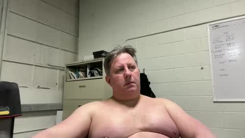 Snapshot of treborinthesky chatting on February 18, 12:26 am treborinthesky online show from February 18, 12:26 am