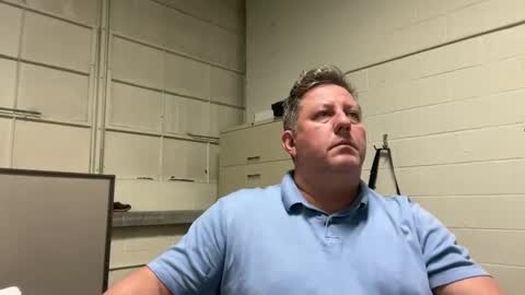 Snapshot of treborinthesky chatting on September 18, 12:12 am treborinthesky online show from September 18, 12:12 am