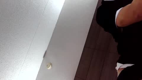 TreeBurner1 online show from January 6, 1:15 pm