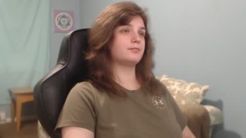 TreeJeanne online show from December 16, 7:21 pm