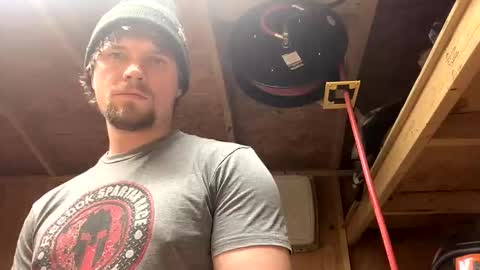 treeman817 online show from February 25, 10:41 pm