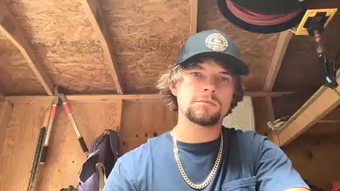 Snapshot of treeman817 chatting on July 24, 5:11 pm treeman817 online show from July 24, 5:11 pm
