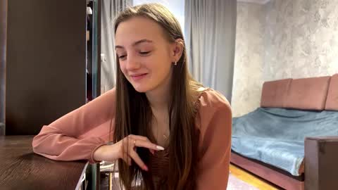 Tina online show from March 28, 6:13 am