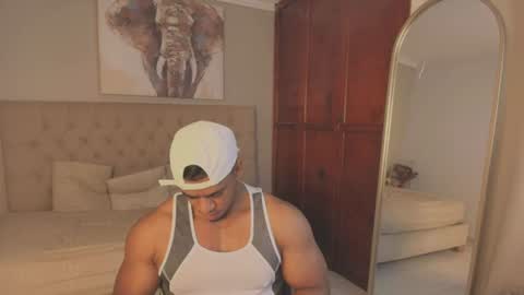 Snapshot of trevor_vinc chatting on June 13, 1:09 pm trevor online show from June 13, 1:09 pm
