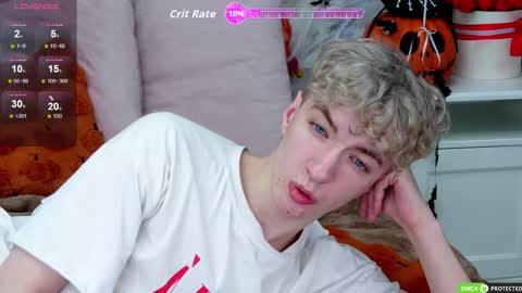 TrevorBenson online show from October 29, 6:09 pm