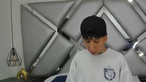 Snapshot of trevordonson_vc chatting on January 14, 11:38 am trevordonson_vc online show from January 14, 11:38 am