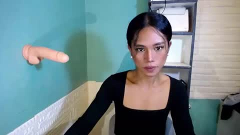 Trexie  online show from April 9, 3:06 am