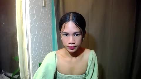 Trexie  online show from April 10, 4:50 am