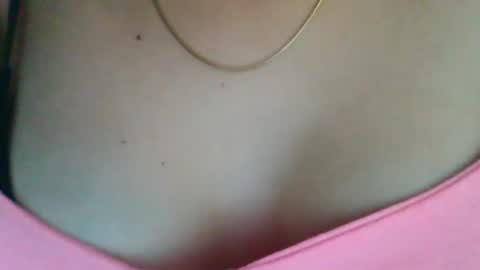Snapshot of triana_bell chatting on February 20, 6:57 pm triana_bell online show from February 20, 6:57 pm