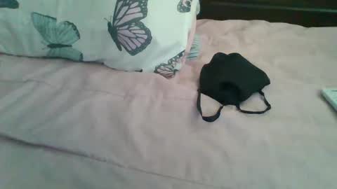 Snapshot of triana_bell chatting on February 26, 5:50 pm triana_bell online show from February 26, 5:50 pm