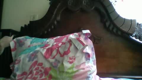 Snapshot of triana_bell chatting on November 29, 6:33 pm triana_bell online show from November 29, 6:33 pm