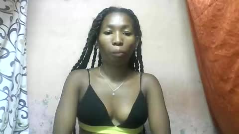 tricia9794 online show from April 2, 4:15 pm