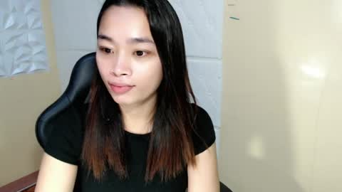 tricia_slut online show from July 12, 10:34 pm