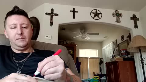 Snapshot of trillnonymau5 chatting on December 22, 7:21 pm trillnonymau5 online show from December 22, 7:21 pm