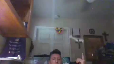 Snapshot of trillnonymau5 chatting on February 15, 11:03 pm trillnonymau5 online show from February 15, 11:03 pm