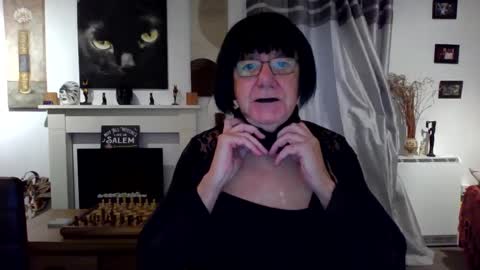 trinity1011 online show from November 4, 7:29 am